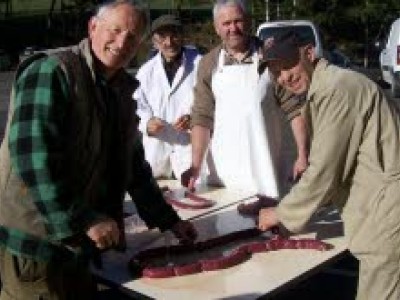 le-premier-boudin-de-l-association-de-chasse